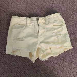 AMERICAN EAGLE YELLOW JEAN SHORTS